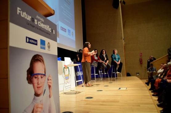 Ir a la noticia L@s escolares del proyecto AquaSTEM de San Fernando, protagonistas del Día de la Niña y la Mujer en la Ciencia